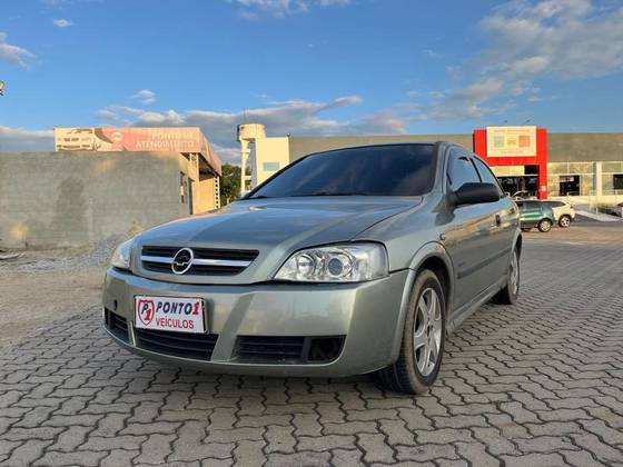 CHEVROLET ASTRA 2.0 MPFI ADVANTAGE 8V FLEX 2P MANUAL CHEVROLET ASTRA 2.0 MPFI ADVANTAGE 8V FLEX 2P MANUAL